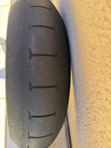 Pneus Slick