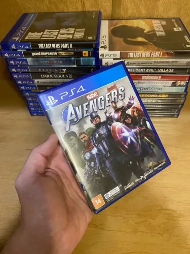 MARVEL AVENGERS - PS4