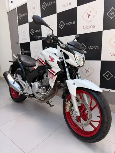 Honda CB Twister 250F