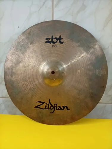 Prato de bateria Zildjian 16 polegadas (40cm)
