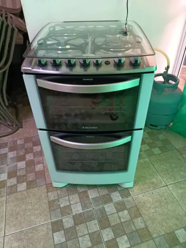 Vendo ótimo fogão Electrolux 2 fornos chama tripa com grill entrega gratuita 