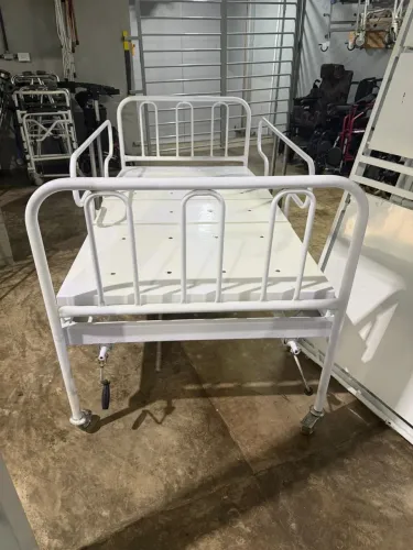 Vendo cama manual 