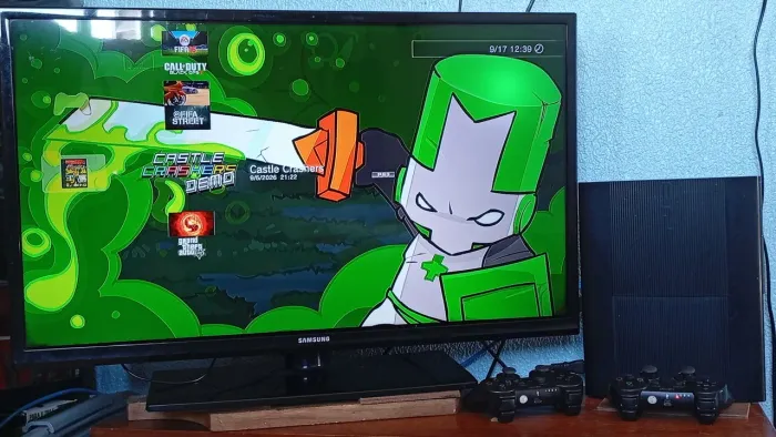 PLAYSTATION 3 COMPLETO+ TV SAMSUNG 32 POLEGADAS NAO SMART