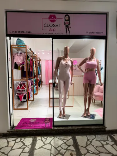 Vendo loja de moda Fitnes / centro Florianópolis