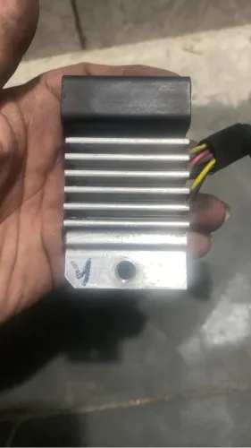Vendo regulador de voltagem