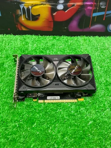 Placa de vídeo GTX 1650 4gb ótimo estado funcionando tudo ok