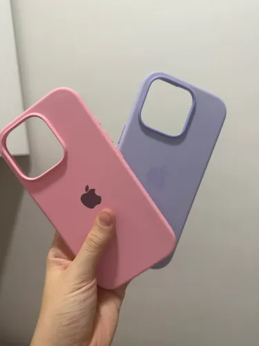Duas capinha de iPhone 16 pro