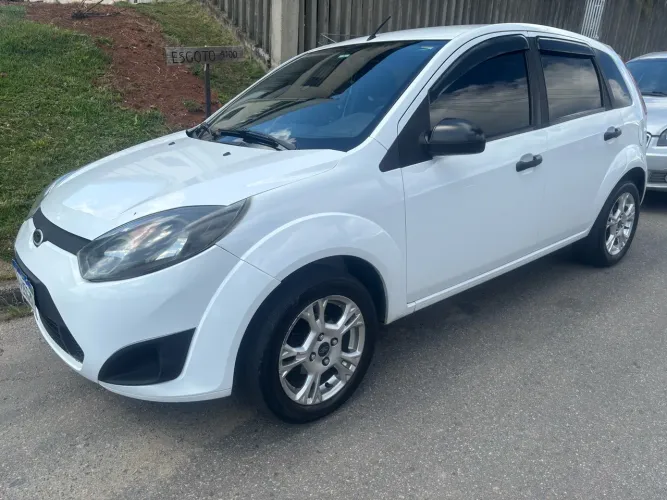 Ford Fiesta 1.0 8V Flex/class 1.0 8V Flex 5P 2013