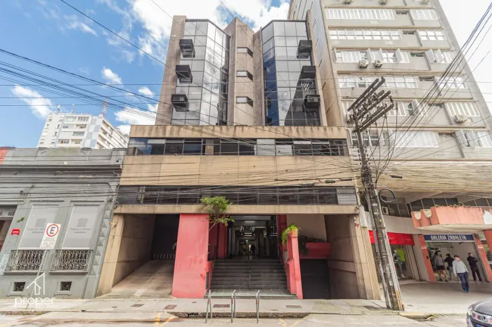 Sala comercial para alugar no Centro - Pelotas