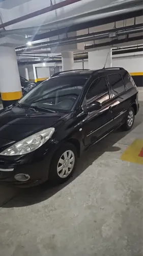 Peugeot 207 SW XR Sport 1.4 Flex 8V 5P 2012