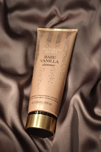 Creme Victoria Secrets Vanilla Shimmer