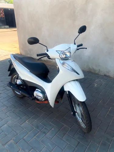 Honda Biz ES 125 2025