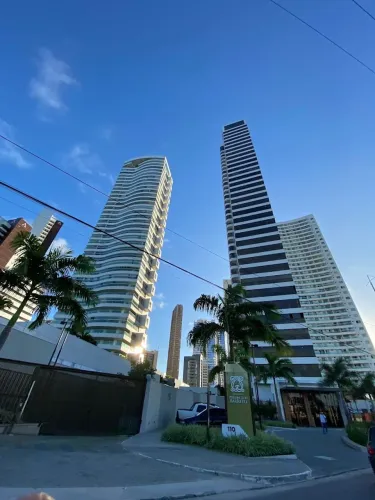 Apartamento com 5 Dormitorio(s) localizado(a) no bairro Cabo Branco em João Pessoa / Ref.:
