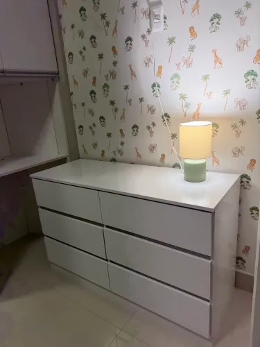 CÔMODA 