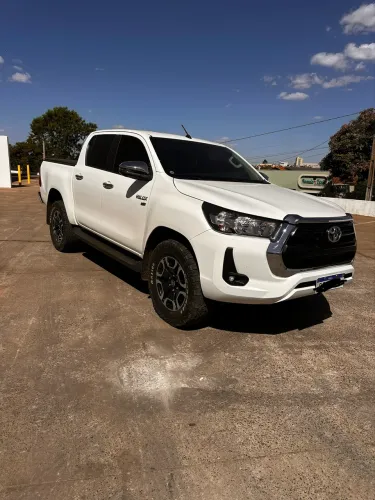 Toyota Hilux CD SRV 4X2 2.7 Flex 16V Aut. 2021