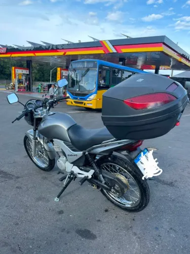 Único dono moto filé