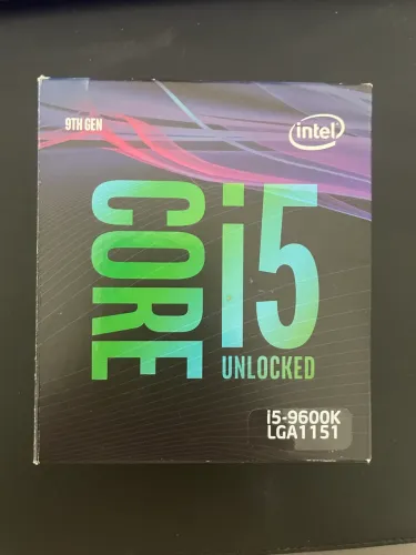 ? Combo Gamer: Intel i5-9600K + Water Cooler Rise Mode 240mm RGB