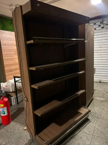 Armário para pães