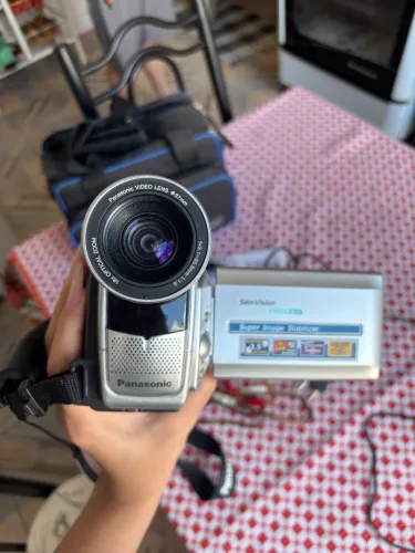 câmera de vídeo panasonic nv-vz145br vintage