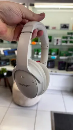 Headphone Bose QuietConfort 45 Praticamente novo 