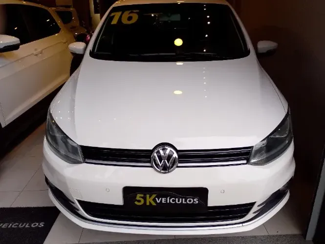 Volkswagen Fox Comfortline 1.6 Flex 8V 5P 2016