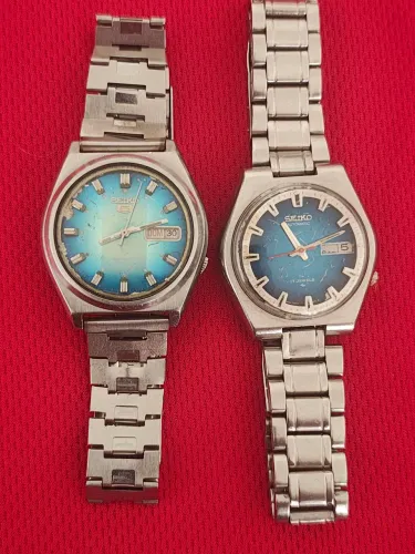 Lote 2 Relógios Seiko automáticos Parados