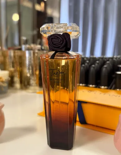 Perfume Lancôme Trésor Midnight Rosé - 50ml