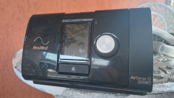CPAP RESMED AIRSENSE 10