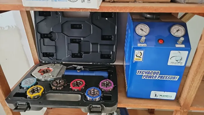 Máquina de pressao/Vácuo e Alicate Hidraulico Climpagem mangueira