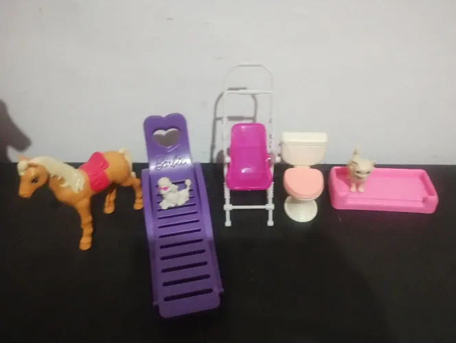 Acessórios Barbie e outros