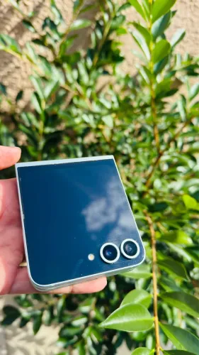 Samsung Galaxy Z Flip6 Verde Menta - Sem Detalhes - Completo