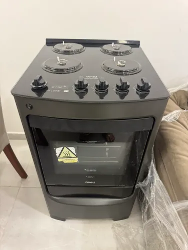 Vendo fogão 4 bocas novo