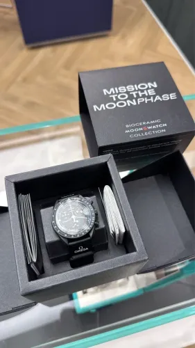 Moonswatch