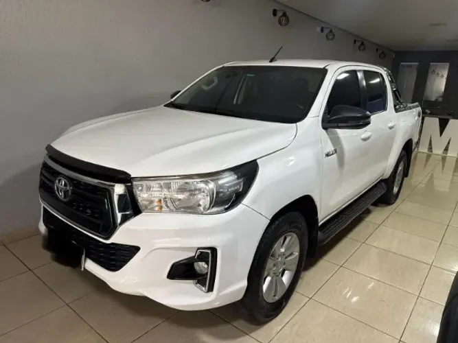 Toyota Hilux CD SR 4X4 2.8 TDI Diesel Aut. 2020
