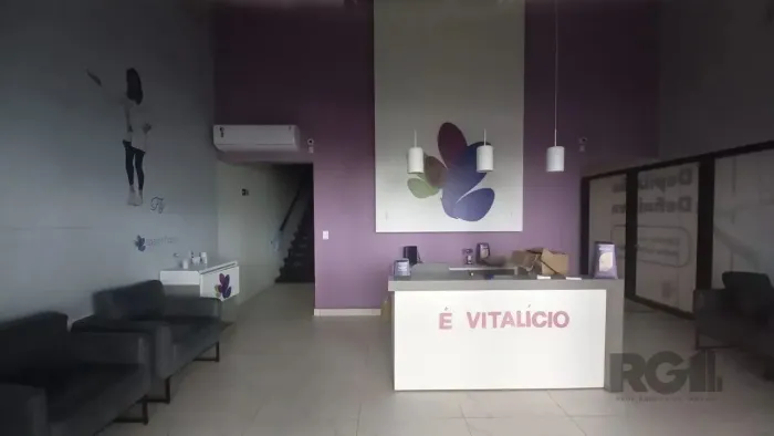 Ponto Comercial/Loja para Alugar no Bairro Praia de Belas com 140m² de Área Útil