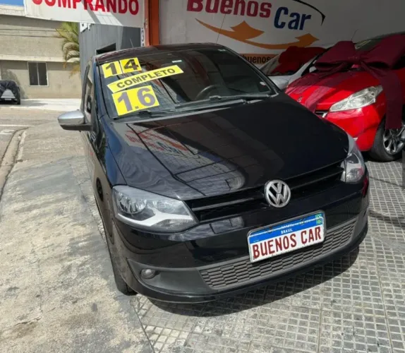 Volkswagen Fox Rock IN RIO 1.6 MI Total Flex 8V 5P 2014