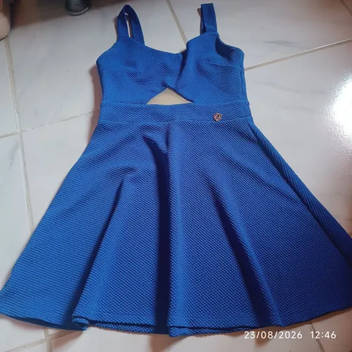 Vestido azul rodado