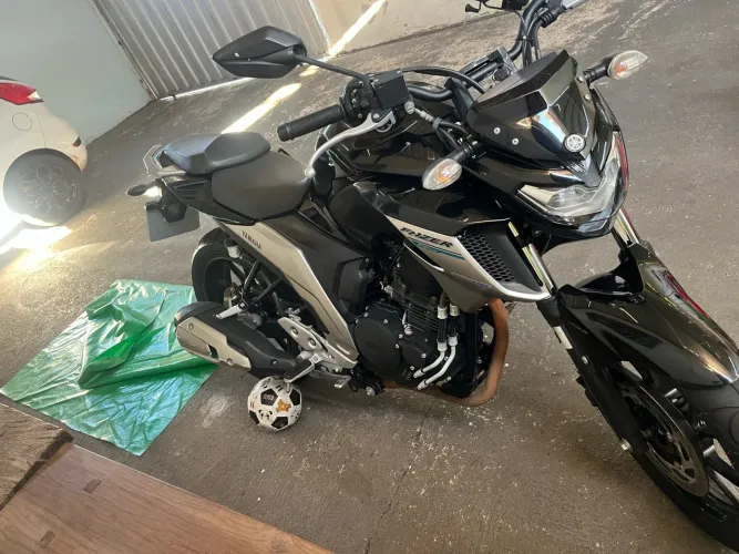 Yamaha FZ25 250 Fazer Flex 2021