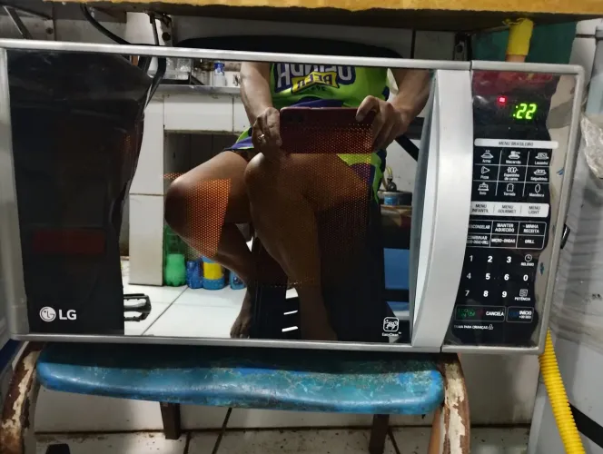 Microondas de 30 l pega tudo esquenta bem