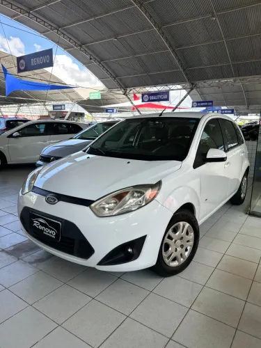 Ford Fiesta SE 1.6 8V Flex 5P 2014