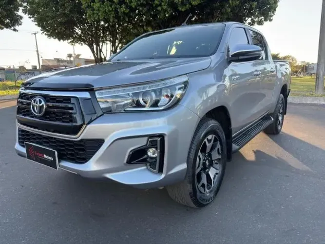 Toyota Hilux CD SRX 4X4 2.8 TDI 16V Diesel Aut. 2019