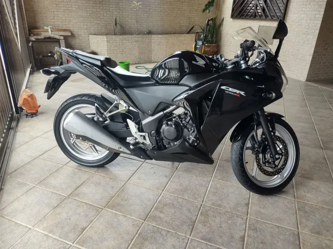 CBR 250r