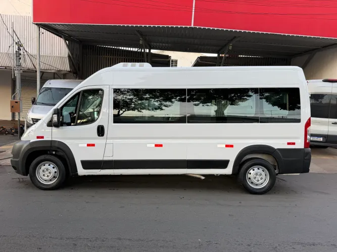 Fiat Ducato Multi 2.3 16V Diesel 2020