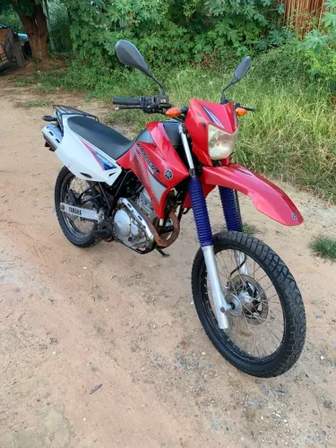 Vendo Yamaha XTZ 250 Lander 2009 (Gasolina)