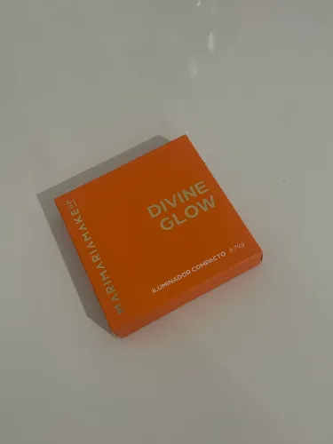 [NUNCA USADO] ILUMINADOR DIVINE GLOW MARI MARIA