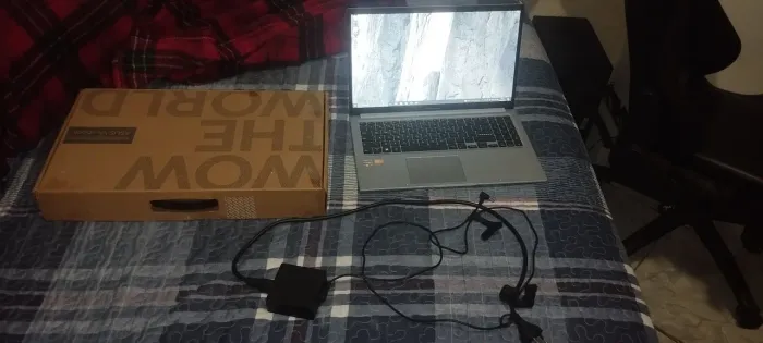 Notebook Asus Vivobock com Ryzen 7, 16gb ram, 256gb Nvne