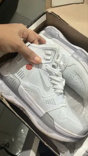 Tenis Nike numero 35