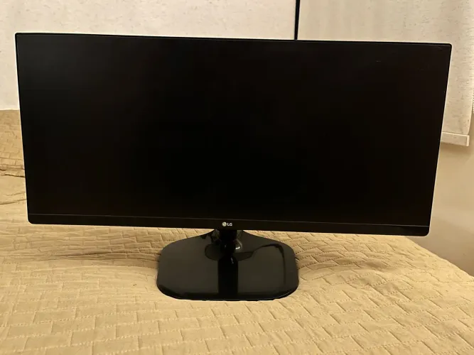 Monitor Ultrawide LG 25 Polegadas - Wide Screen