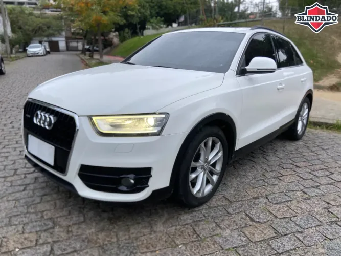 Audi Q3 2.0 TFSI Quat. 170/180cv S-tronic 5P 2015