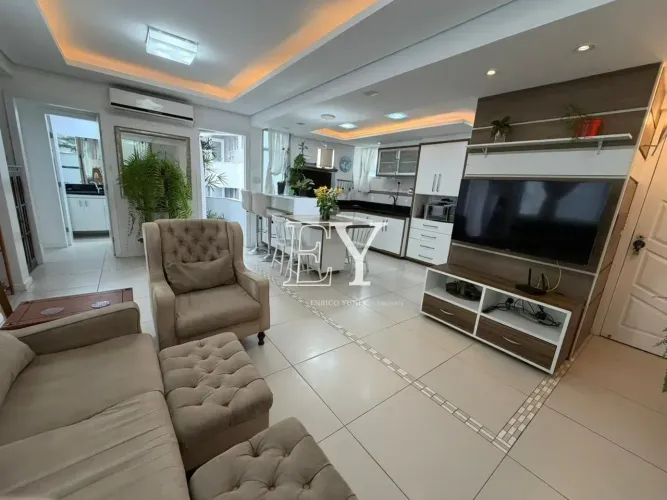 Cobertura Duplex Ampla com 3 Dormitórios e 130 m² no Itacorubi - Florianópolis - SC